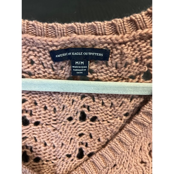 American‎ Eagle Outfitters Pink Crochet Knit V Neck Long Sleeve Sweater M - Picture 3 of 5